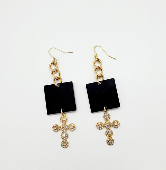 CROSS CHIC